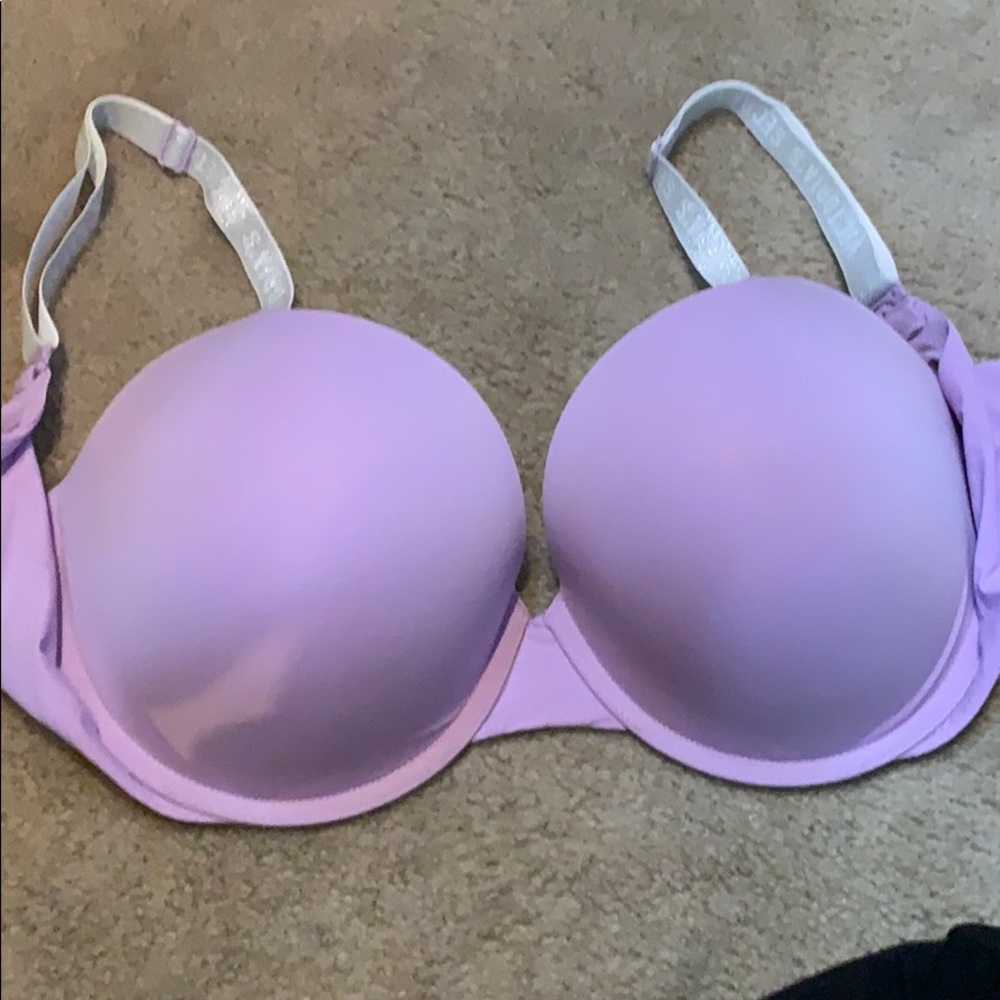 Victoria’s Secret purple bra 34 DDD